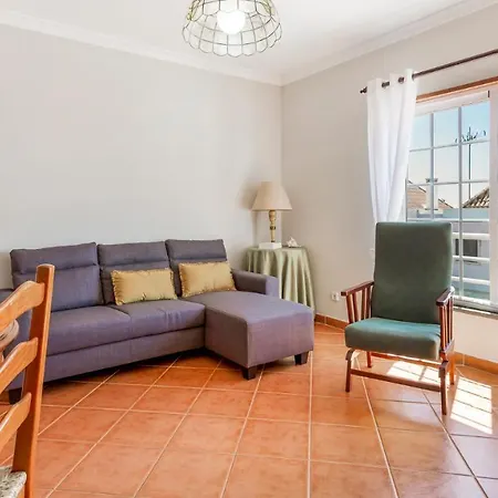 Luminous 3bdr W/balcony By Lovelystay Apartmán
