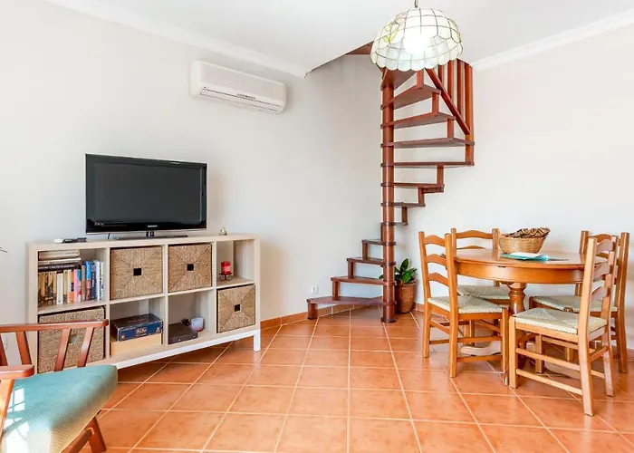 Luminous 3bdr W/balcony By Lovelystay Vila Nova de Cacela