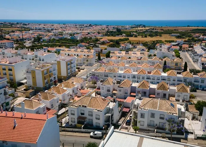 Luminous 3bdr W/balcony By Lovelystay Apartmán Vila Nova de Cacela