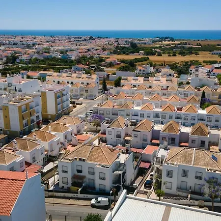 Luminous 3bdr W/balcony By Lovelystay Appartement Vila Nova de Cacela
