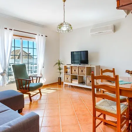Luminous 3bdr W/balcony By Lovelystay * Vila Nova de Cacela
